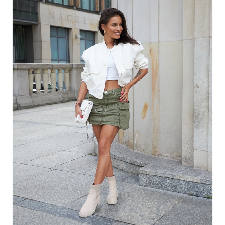 Inna Béžové nazouvací kotníkové boty značky Adalrico béžový 1 Inna Béžové nazouvací kotníkové boty značky Adalrico béžový 1