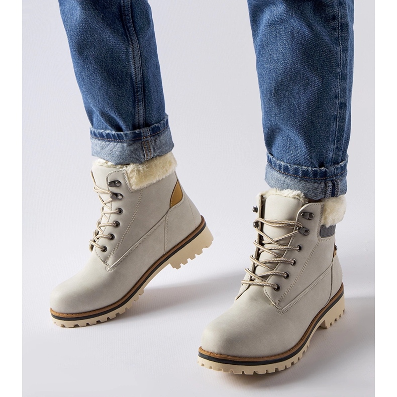 Šedé zateplené boty Montalbino šedá 1