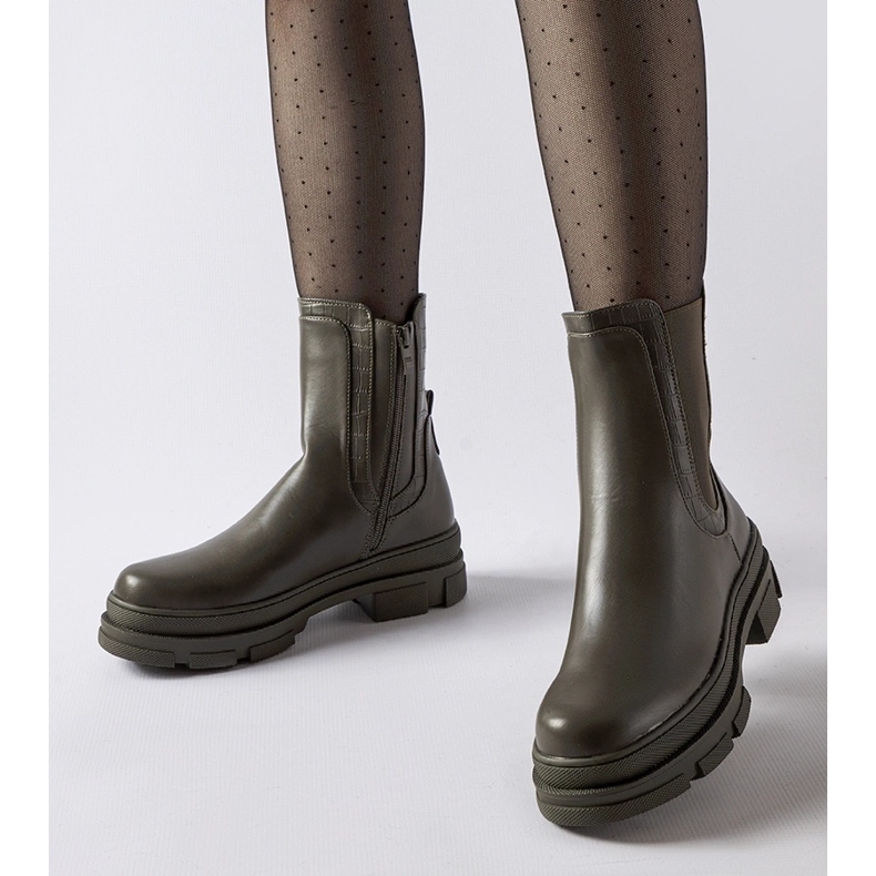 Zelené tenisky s masivní podrážkou Torin zelená 1