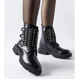 Černé kotníkové boty zdobené zirkony Cento černá 1