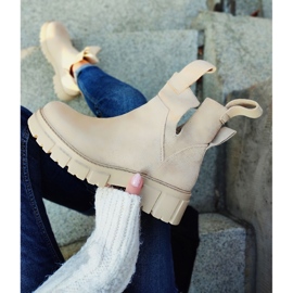 Světle béžové dámské kozačky na platformě béžový 1 Světle béžové dámské kozačky na platformě béžový 1