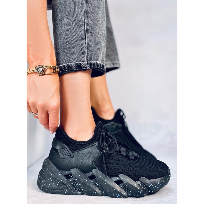 Ponožkové sportovní boty Indu Black černá 1