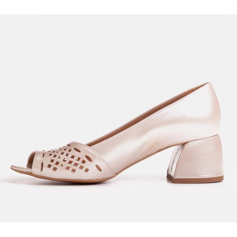 Marco Shoes Béžové lodičky s ozdobnou perforovanou přední částí béžový 1