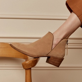 Marco Shoes Boty z přírodní kůže s výstřihem do V. béžový 1