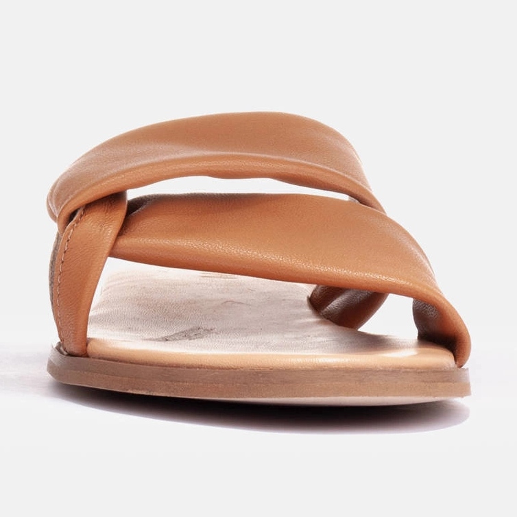 Marco Shoes Kožené žabky na plochém dně hnědý 1