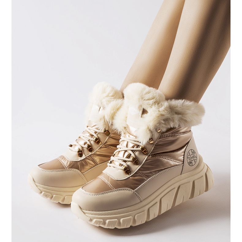 Zlaté sněhule Lee Cooper LCJ-23-44-1953L zlatý 1