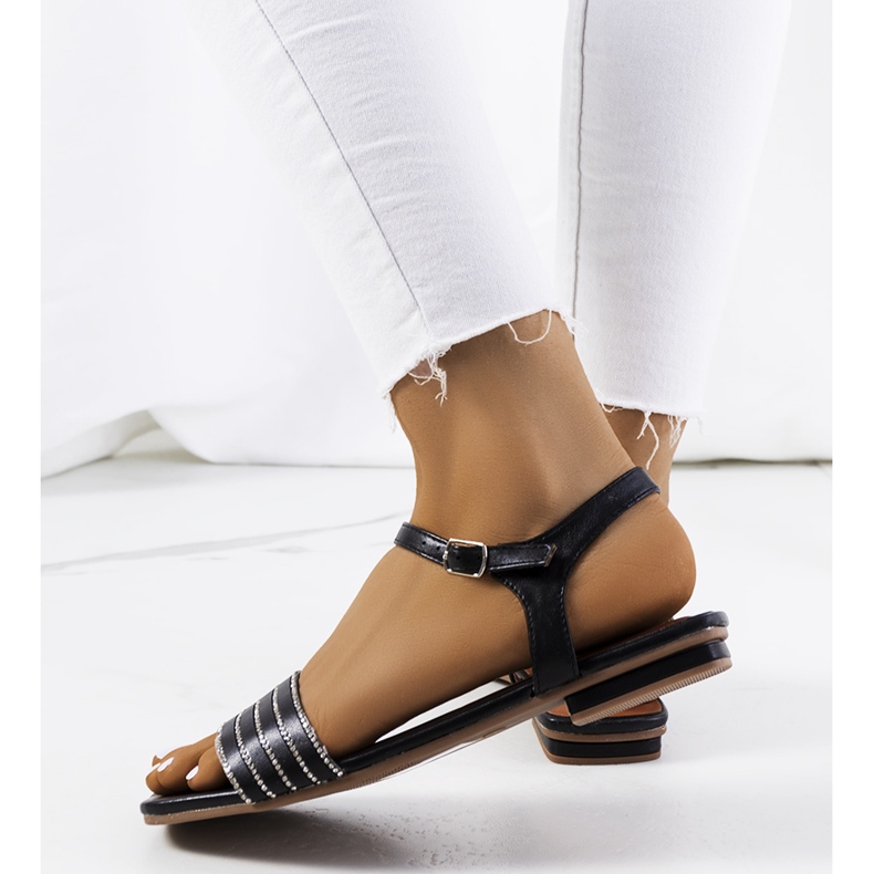 Černé sandály s kubickou zirkonií Sudbury černá 2