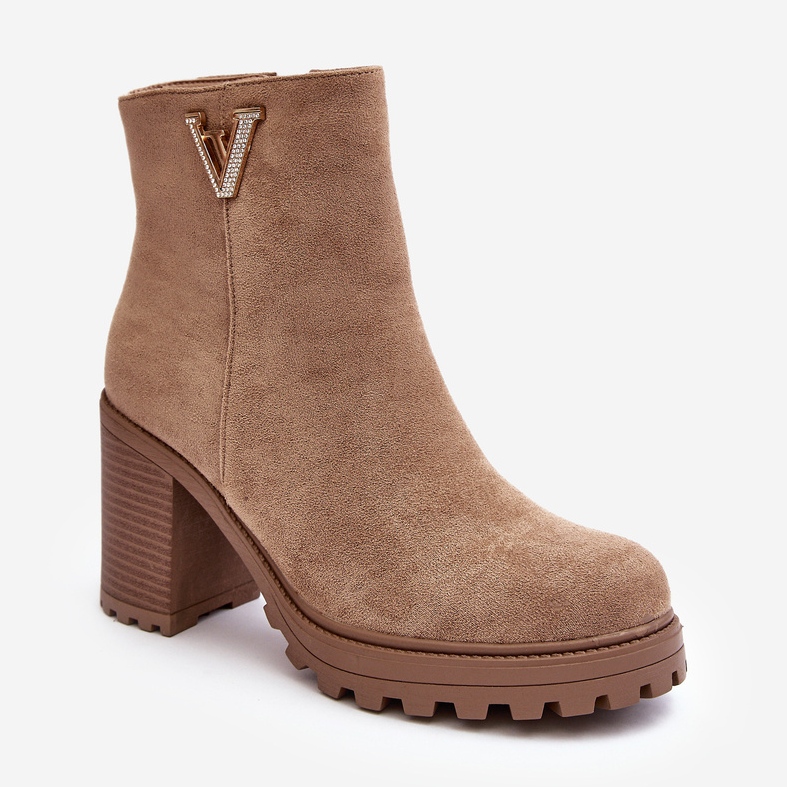 WJ2 Dámské semišové kotníkové boty na vysokém podpatku se zdobením, béžová silná béžový 1