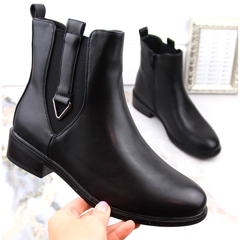 Dámské zateplené černé boty Chelsea Filippo DBT4813 černá 1 Dámské zateplené černé boty Chelsea Filippo DBT4813 černá 1