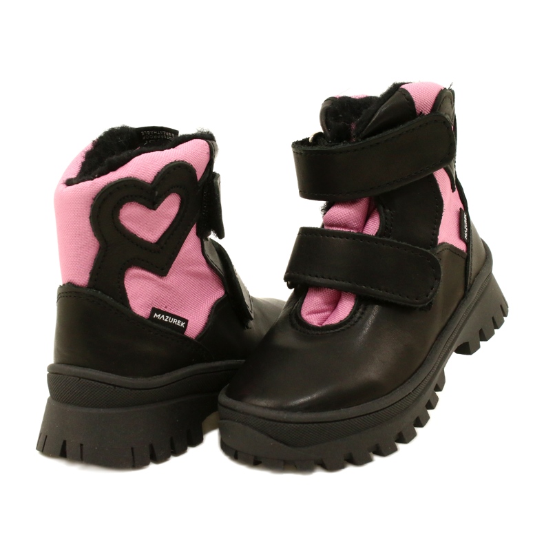 Mazurek Dívky černý 4