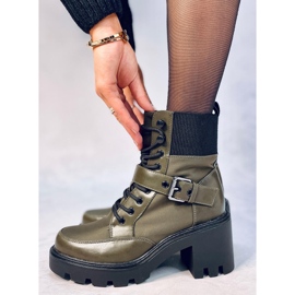 Šněrovací kozačky na podpatku Brooks DK.GREEN zelený 2