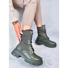 Pracovníci s pružným svrškem Calling Green zelená 2