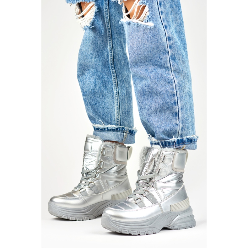 Dámské stříbrné sportovní sněhule na šněrování stříbrný 2