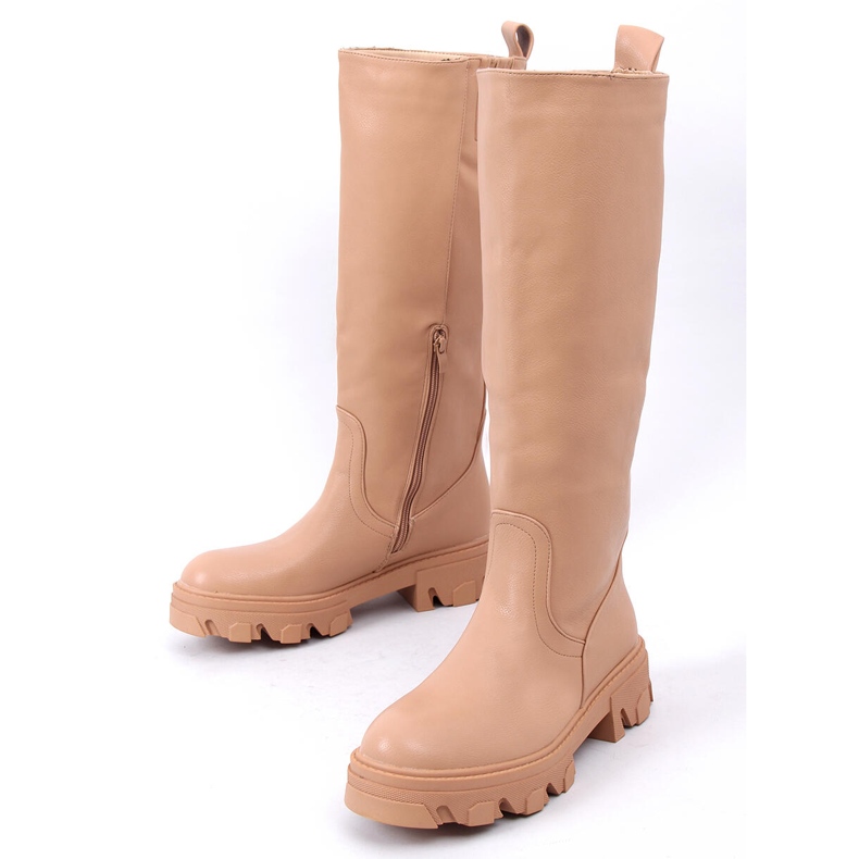 Červenec Velbloudí boty s řetízkem hnědý 1 Červenec Velbloudí boty s řetízkem hnědý 1