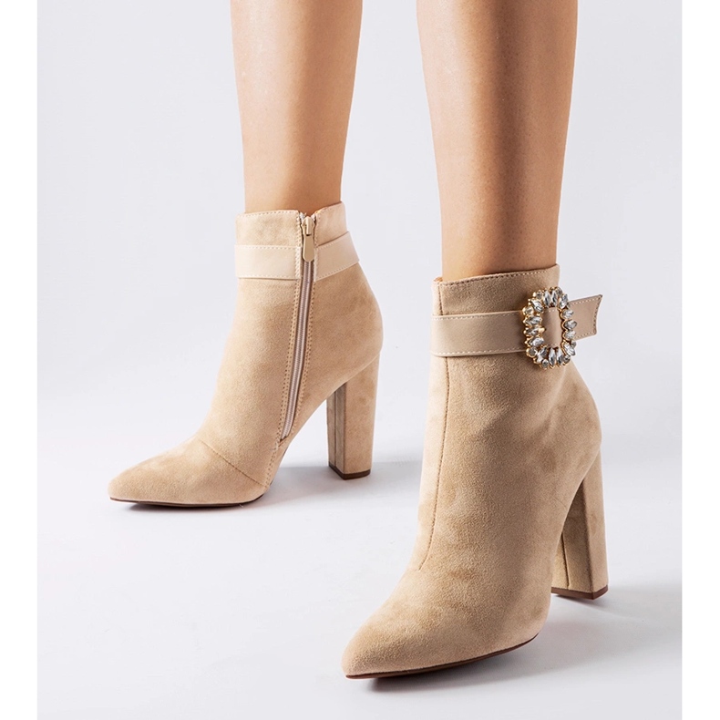 Béžové kotníkové boty s kamínky Papanice béžový 1