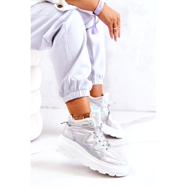 Dámské stříbrné izolované sportovní boty stříbrný 1