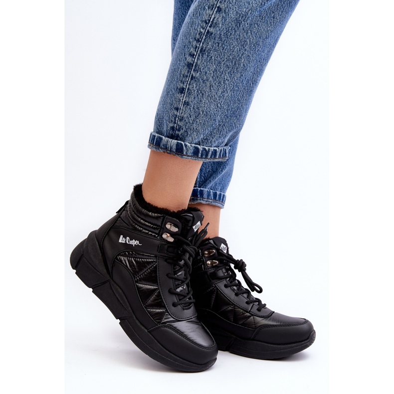 Zateplené dámské boty na platformě Lee Cooper LCJ-23-44-1984 Černá černý 2
