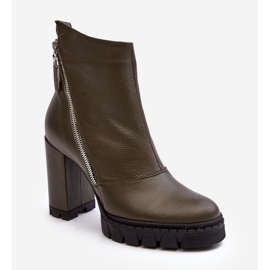 Módní kožené kozačky na vysokém podpatku Laura Messi 2509 Tmavě zelená 1 Módní kožené kozačky na vysokém podpatku Laura Messi 2509 Tmavě zelená 1