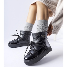 Černé zateplené sněhule s elastickou Oslavia černá 1