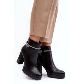 Dámské kotníkové boty se zdobením, černá Carolla 2