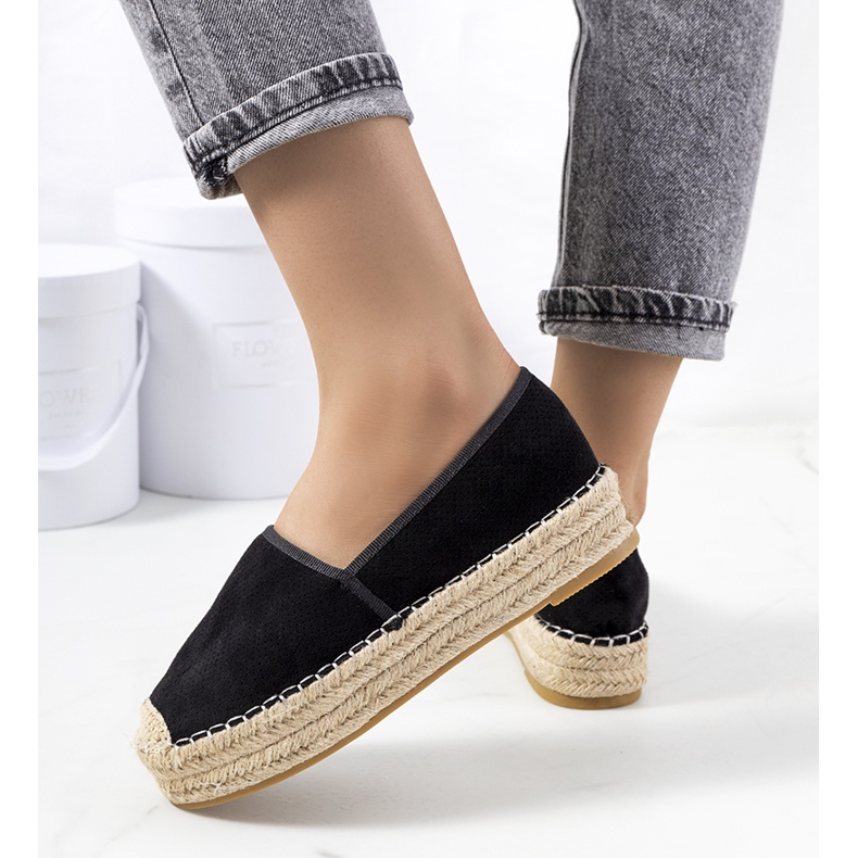 Prolamované espadrilky Black Capelle černý 2