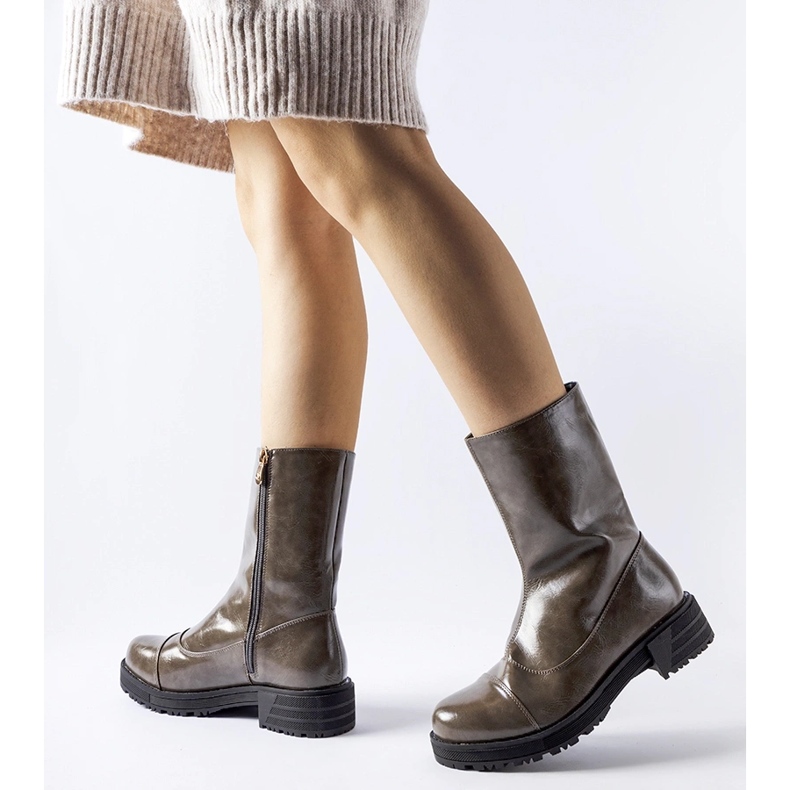 Tmavě šedé zateplené boty Monsanpolo šedá 1