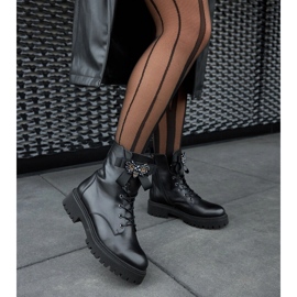 Černé kožené zateplené kozačky Karino černý 2