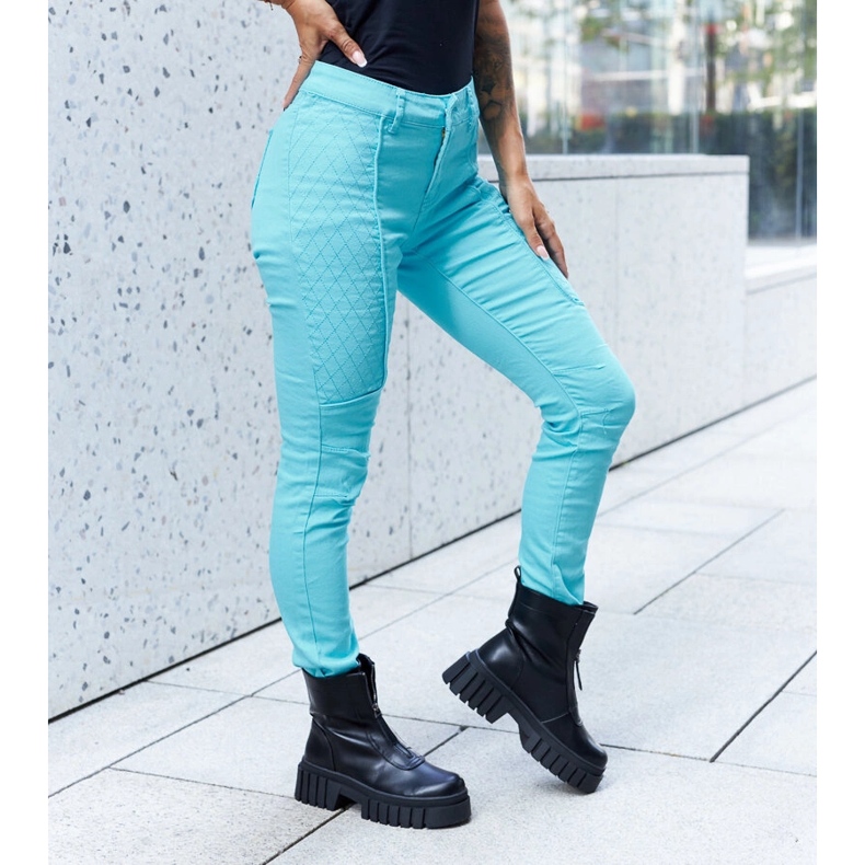 Černé zateplené kozačky se zipem Francavilla černá 2