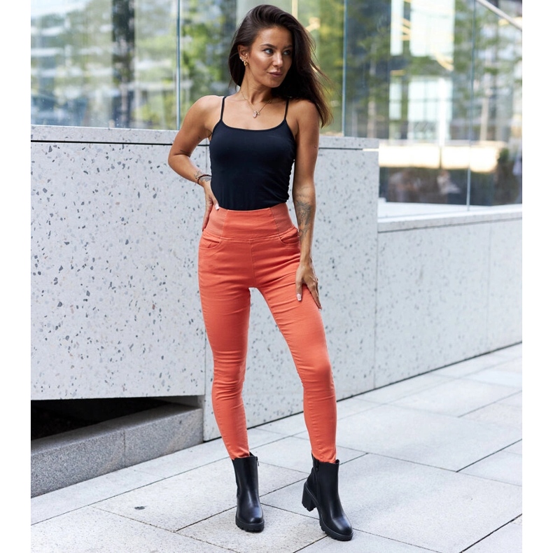 Černé zateplené klasické kotníkové boty Caio na vysokém podpatku černá 1