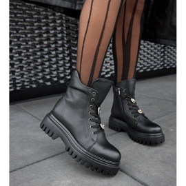 Černé kožené zateplené kozačky Karino černý 1