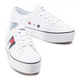 Tommy Hilfiger Tenisky Tommy Jeans Flatform Flag EN0EN00944-YBR bílý 2