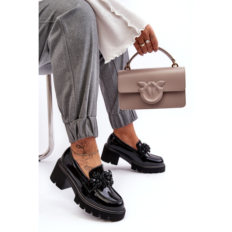 Dámské lakované boty s ozdobou, černá 2