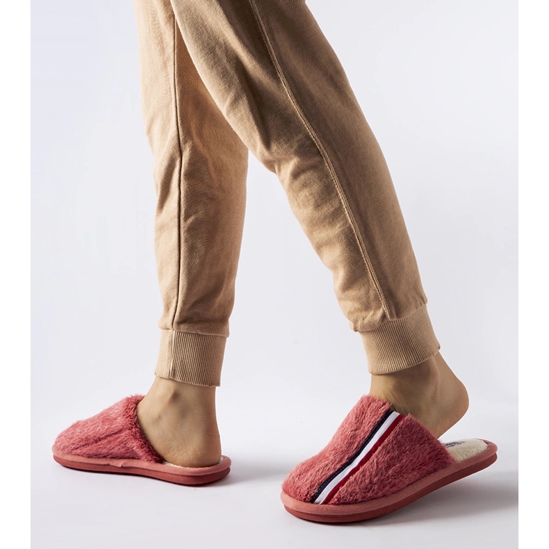 Tmavě růžové pantofle růžový 1