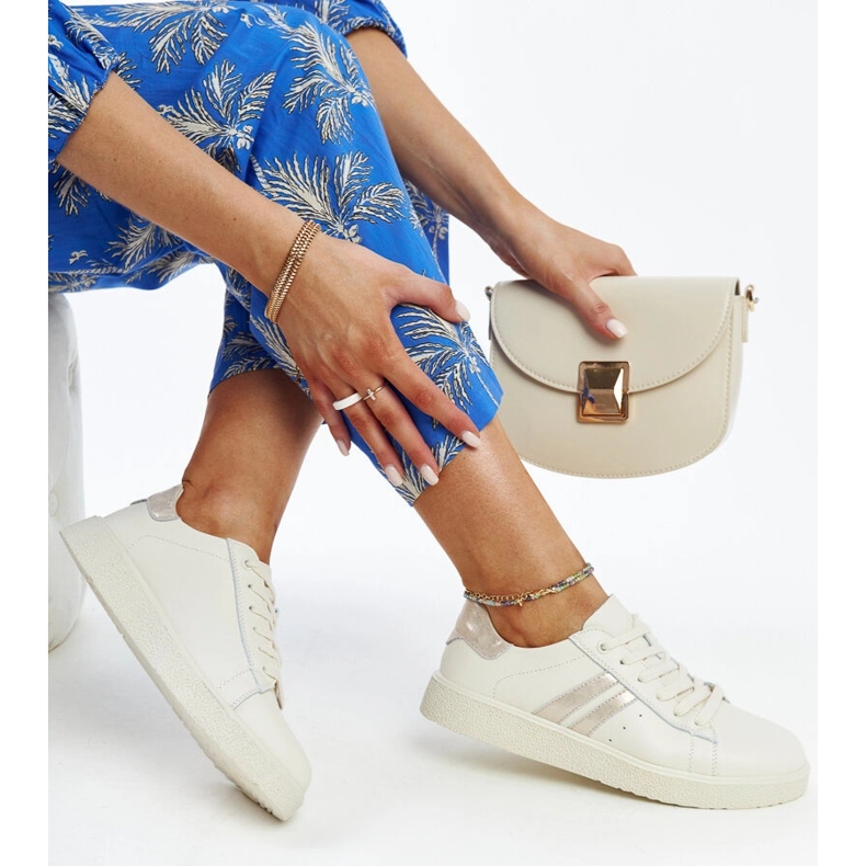 Béžové kožené šněrovací tenisky béžový 1