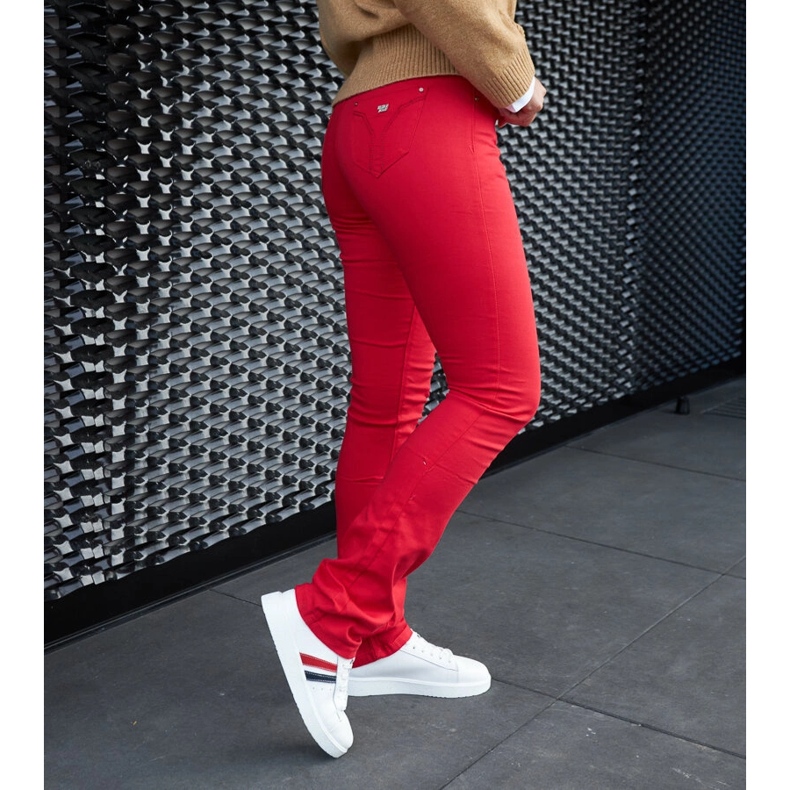 Bílé kožené tenisky na šněrování bílý 1