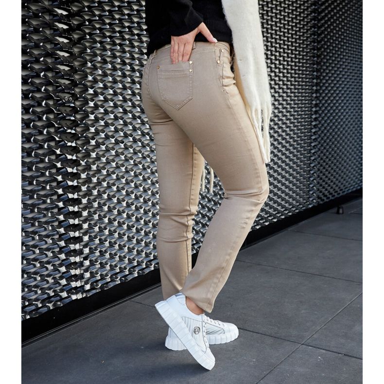 Bílé kožené tenisky na platformě bílý 1