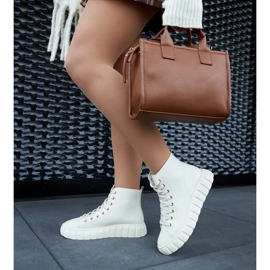 Béžové dlouhé kožené tenisky béžový 1 Béžové dlouhé kožené tenisky béžový 1