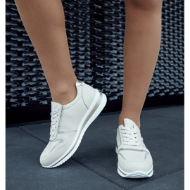 Béžové kožené tenisky s kamínky béžový 1