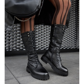 Černé vysoké šněrovací dělnice Montepiano černý 2