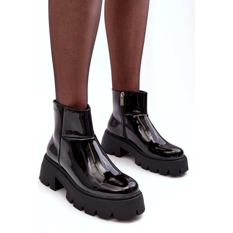 Lakované dámské boty GOE MM2N4058 Černá černý 2