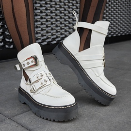 Bílé kotníkové boty na platformě Lograto bílý 1