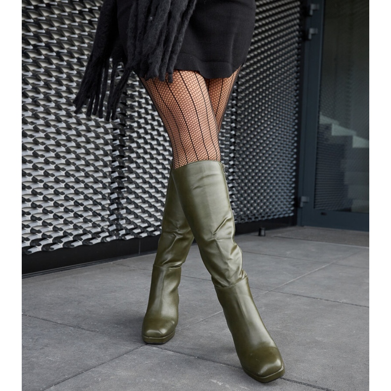 Zelené kozačky s hranatou špičkou od Biassono zelená 1 Zelené kozačky s hranatou špičkou od Biassono zelená 1