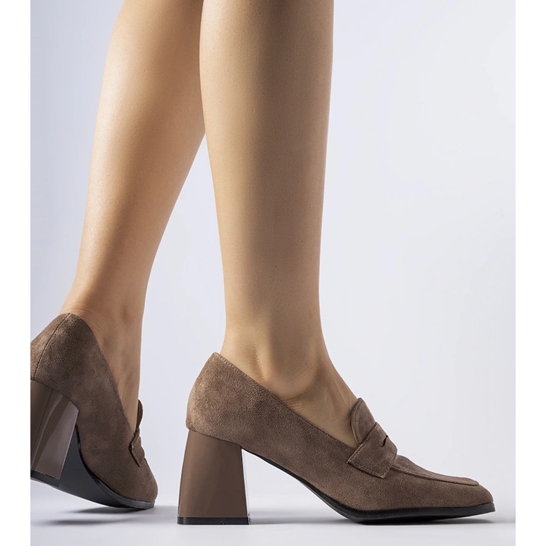 Hnědé lodičky s patentovaným Mill podpatkem hnědý 1