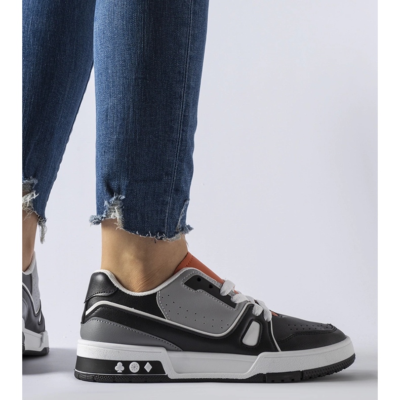 Černé boty Archie s oranžovým jazykem černá 1