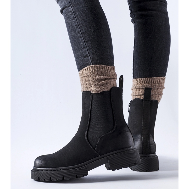 Černé zateplené matné kotníkové boty Piedalue černá 1 Černé zateplené matné kotníkové boty Piedalue černá 1