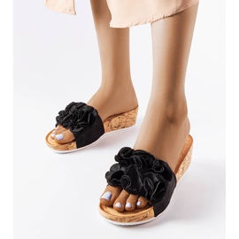 Černé sandály na klínku od Estella černý 1