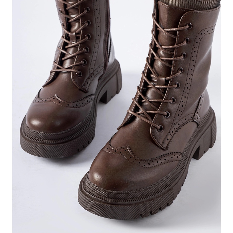 Hnědé kozačky zdobené prošíváním Nicla hnědý 2