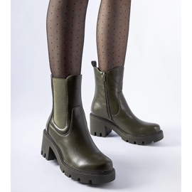 Tmavě zelené kotníkové boty Hattiesburg zelená 1