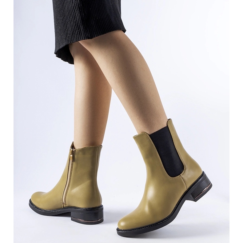 Olivově zateplené klasické kotníkové boty Bagnoro zelená 1