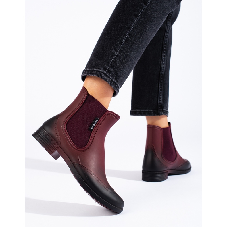 Dámské chelsea boots T.Sokolski vínové barvy červené 2
